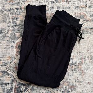 athletic jogger pants